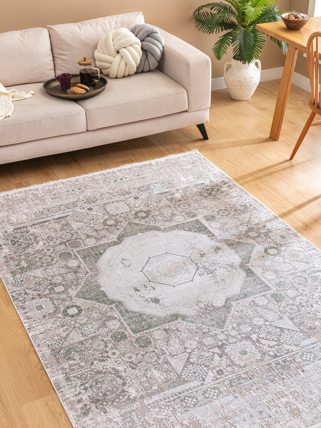 Memlük Grönsilke – Traditionellt mönster i mjuka gröna och grå toner