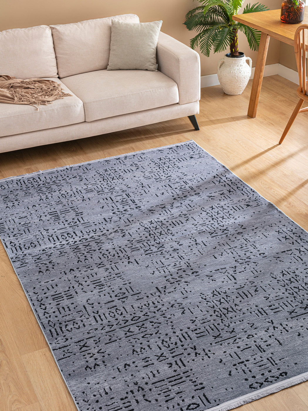 Luna NomadGrå – Mörk mystik med grafisk karaktär