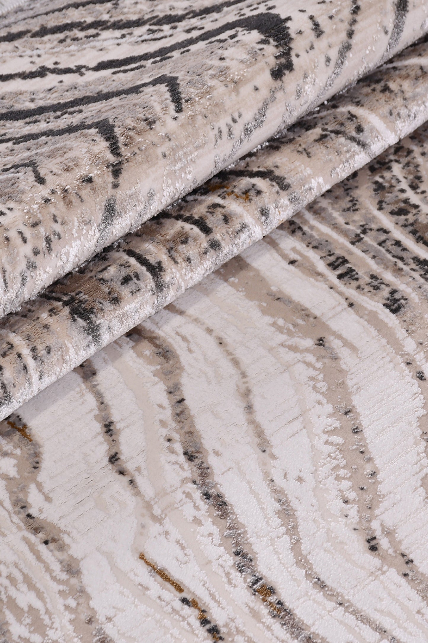 Cristal FlödeBeige – Naturens rörelse fångad i textil