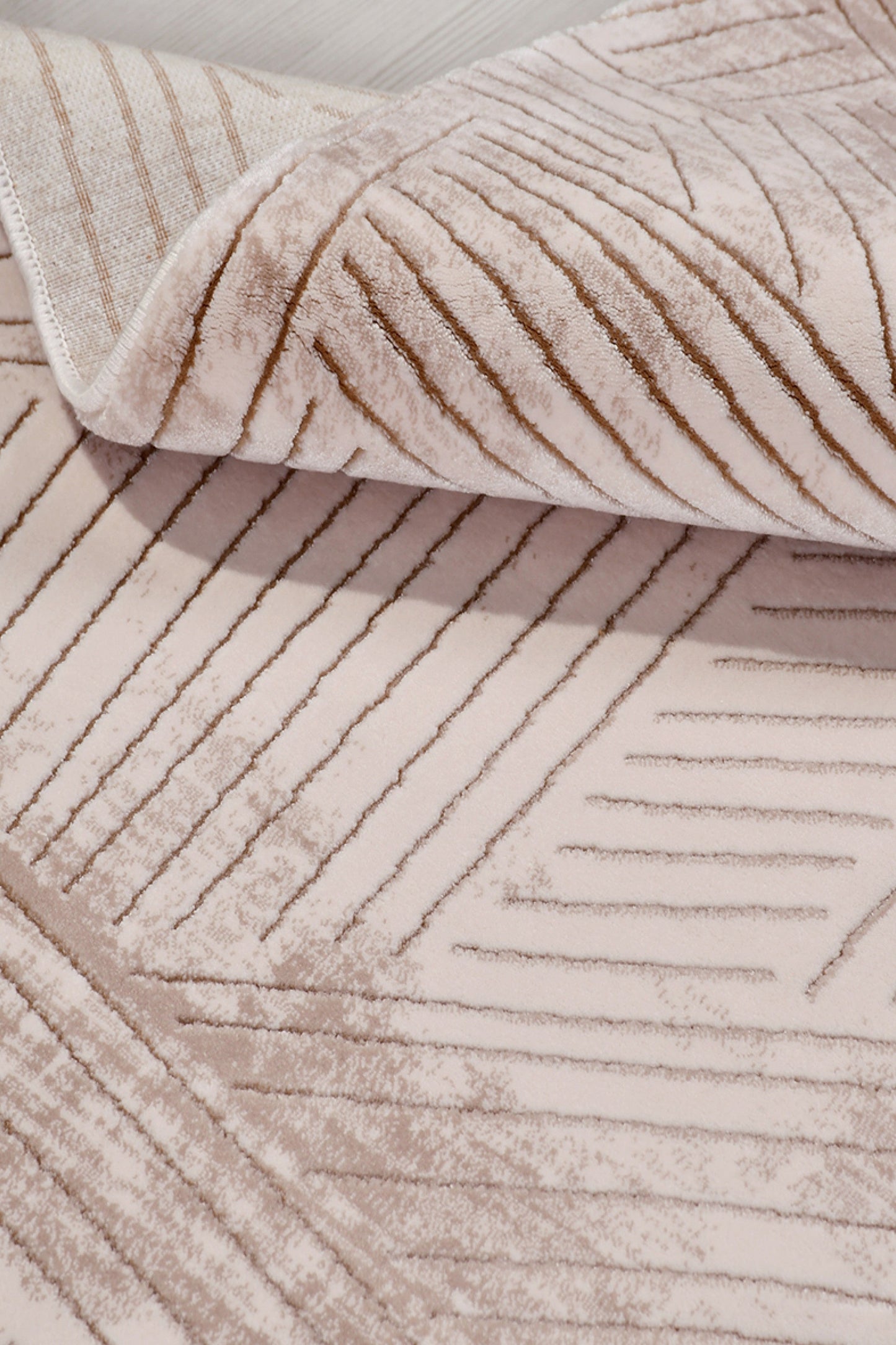 Ortaköy SandRelief – Harmonisk rörelse i mjuka toner