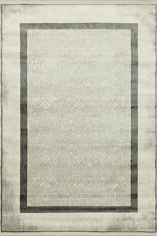 Victoria Mörkram – Klassisk ornamentik i modern inramning