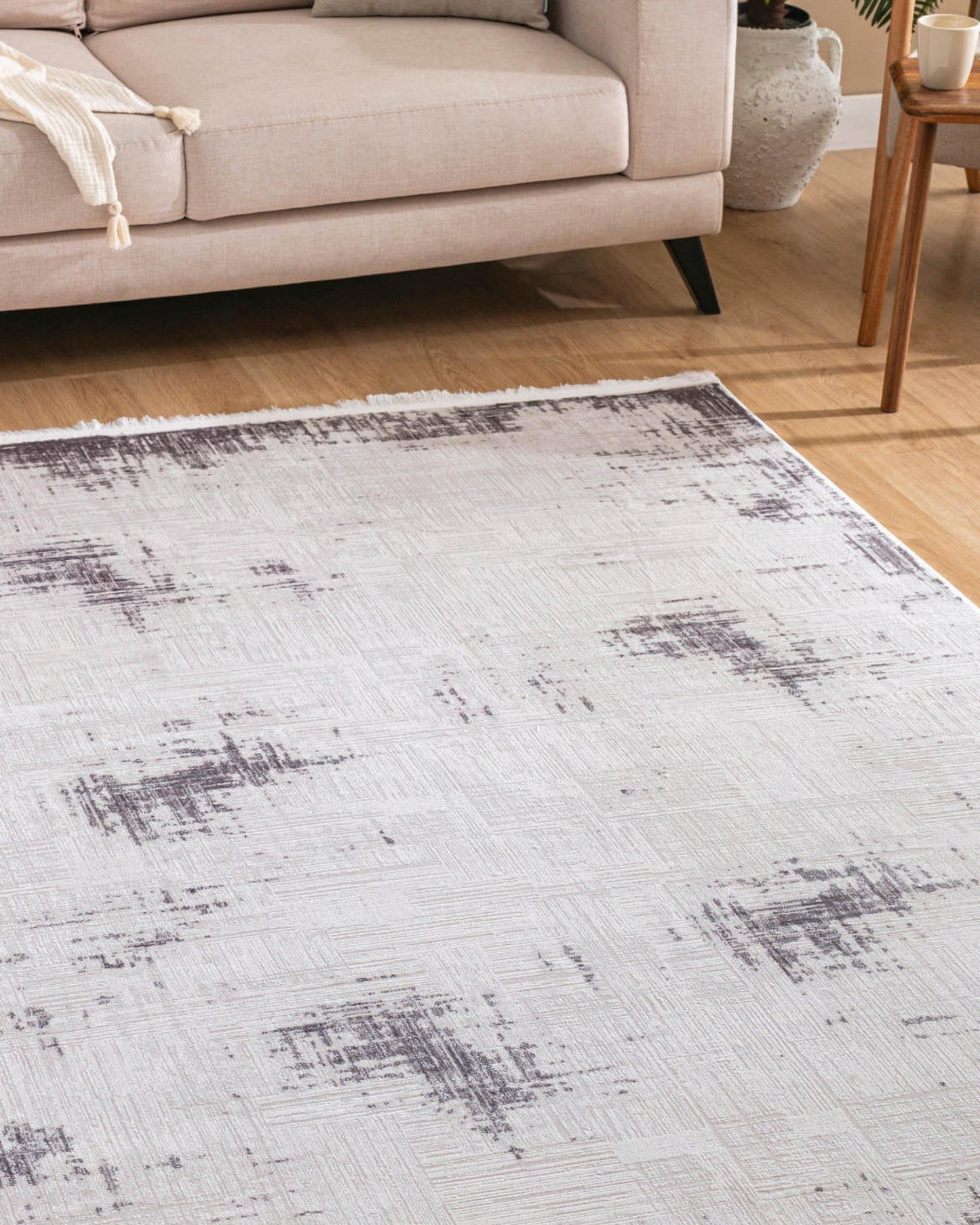 Viyana Kontrastskugg – Modern harmoni med konstnärlig touch